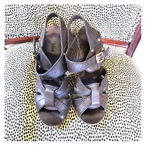 Chloe Dark Brown Sandals